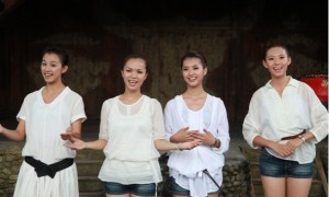 歌舞海南体验生活 “美差”选手槟榔谷大比拼