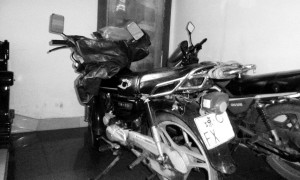 海口槟榔园被盗 小偷行窃后还留下作案摩托车？
